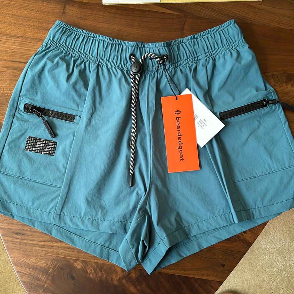 NWT Bearded Goat Summit Short in Colonial Blue